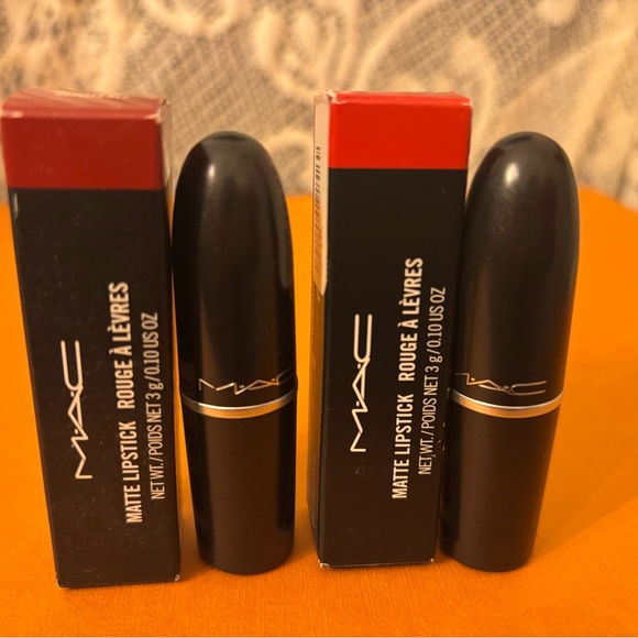 MAC Cosmetics Bold Lipstick Set - Deep Red and Vivid Orange - Picture 3 of 7